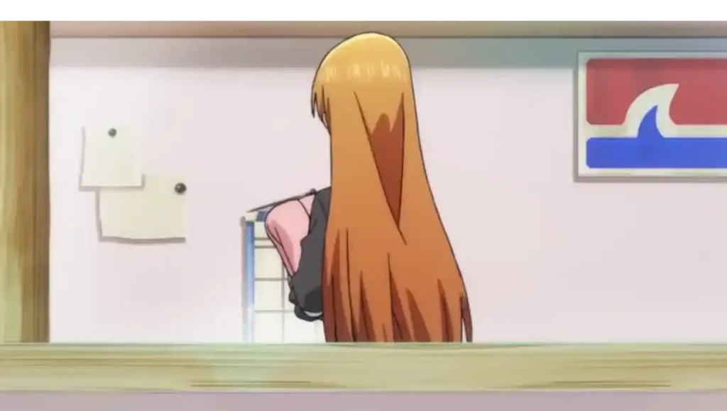 Moment Nanaka mencium baju adiknya